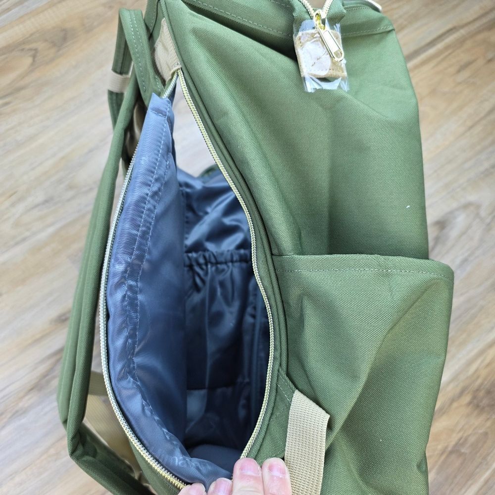 ☔️🔥NWT Olive Wide Opening Padded Laptop Sleeve Travel Backpack - Picture 10 of 15